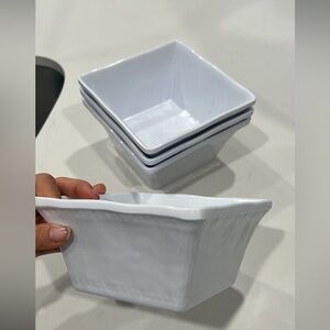 Tommy Bahama Bowls Set of 4